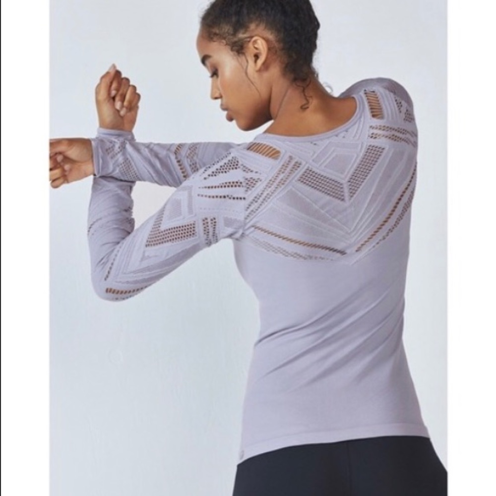 Fabletics - platinum laser cut long sleeve top
